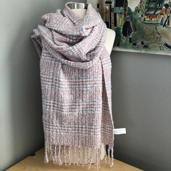 Beeline Chunky Knit Plaid Scarf - Balletcore - Picture 1 of 6